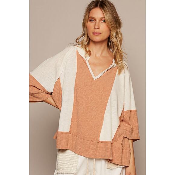 POL Notched Neck Frayed Edge Contrast Oversize Short Sleeves Top | Natural/Topaz - Picture 5 of 6